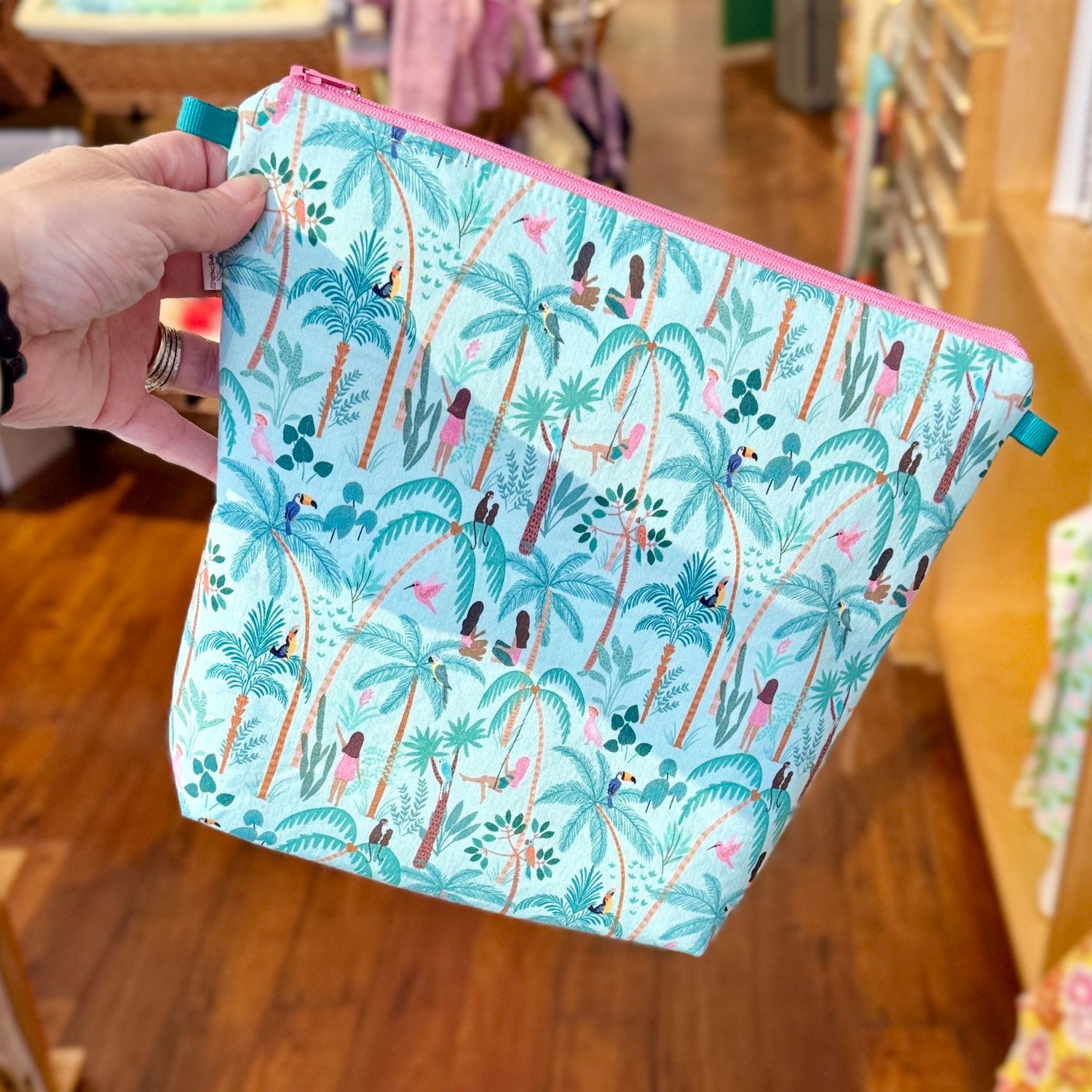 Keep Palm & Carry On - Large Wedge